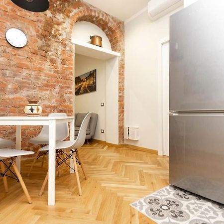 밀라노 The Italian Design - 10 Minutes To Duomo 아파트 외부 사진
